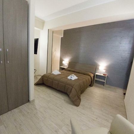 B&B Del Corso Сан Каталдо Екстериор снимка